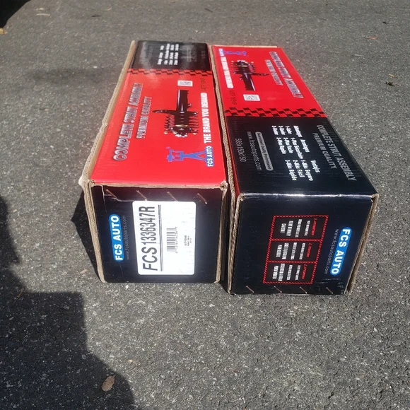 Struts - Picture 3 of 4